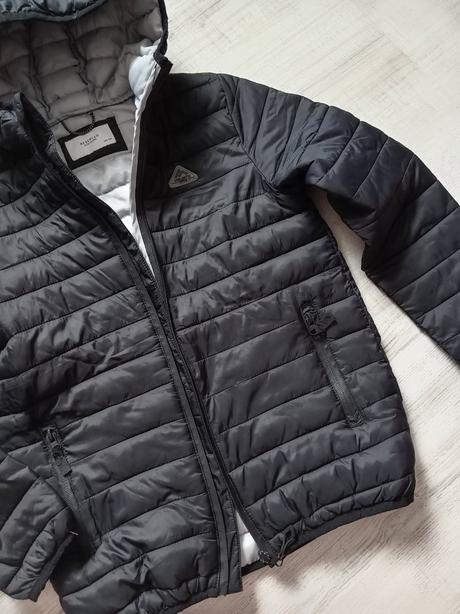 Vetrovka, reserved,146