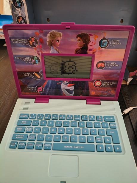Detský laptop - lexibook hu-an jazykom,