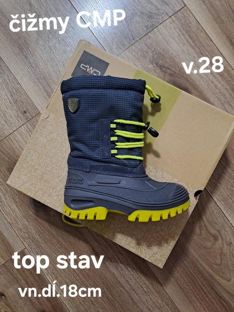 Krásne zimné čižmy cmp, 28