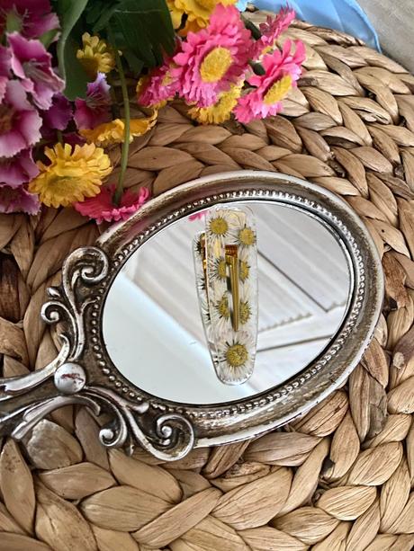 Ručne vyrobené živicové sponky do vlasov, 