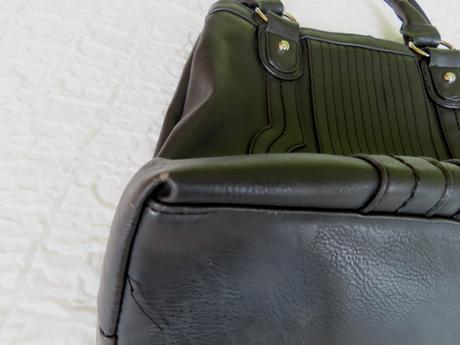 Čierna kabelka - väčšia,