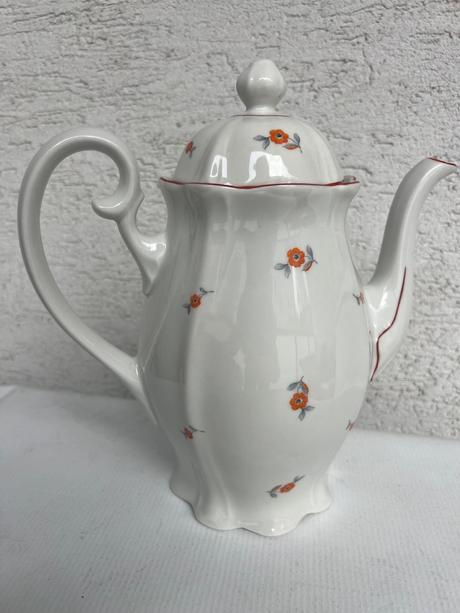 Eichwald uzasne tvarovany starozitny porcelanovy, 