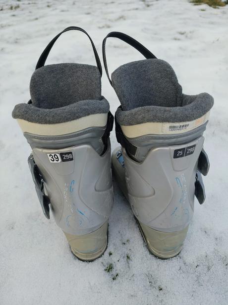 Neutrálne lyžiarky 39, salomon,39