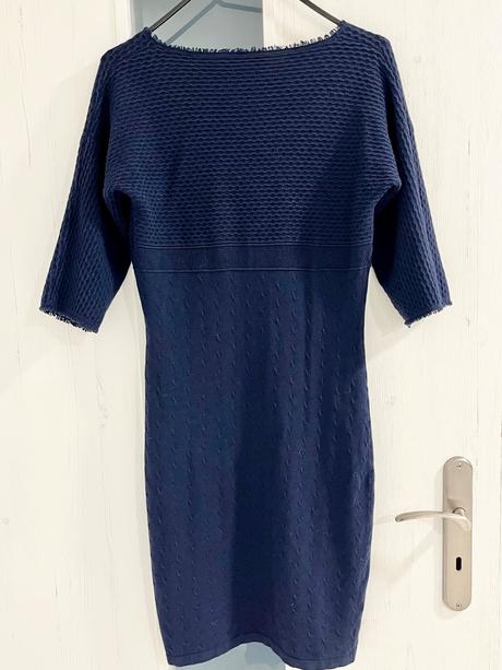 Talianske šaty zn. stefanel, 38