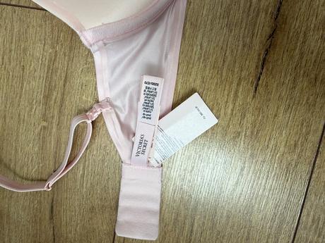 Victoria secret push up, victoria's secret,70d