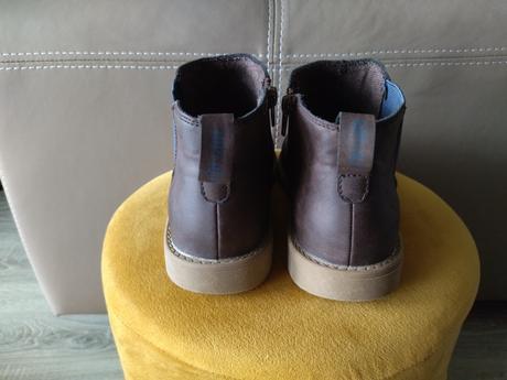 Kožené kotníkové topánky, 33