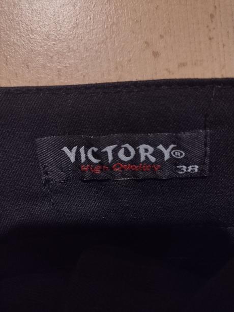 Elegantná sukňa, 38