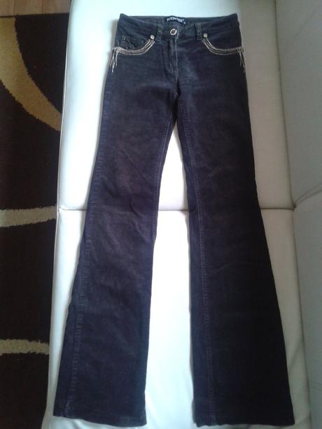 Elastické manžestráky, 36