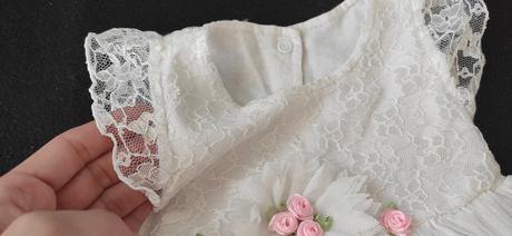 Dievčenské šaty, 62