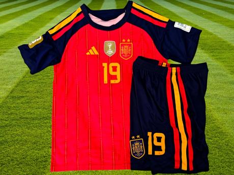 Dres lamine yamal  spain world cup winner 2026, adidas,110 - 164