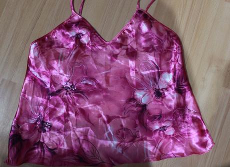 Satenova kosielka, l