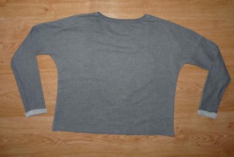 Mikina so srdcom, 152