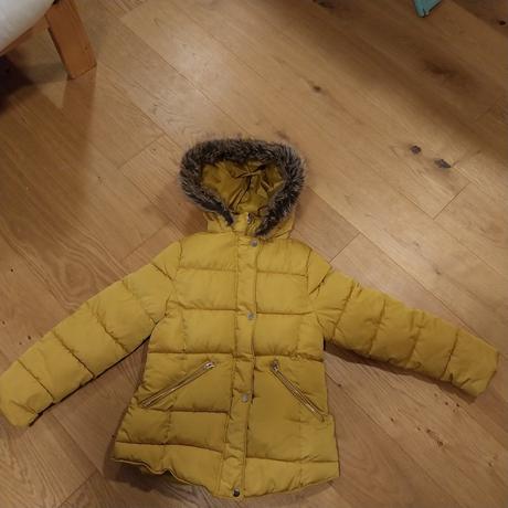 Predám dievčenskú zimnú bundu zn. zara veľ 152, zara,152