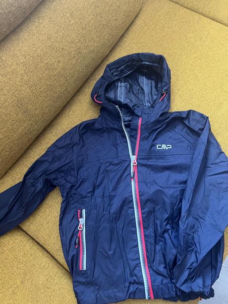 Nepremokavá bunda, cmp,128