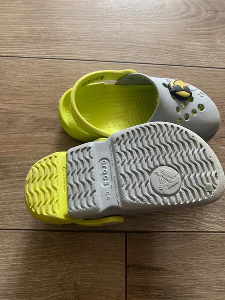 Crocs, crocs,25