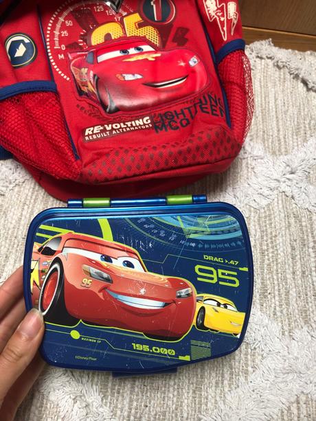 Box na desiatu mcqueen, 