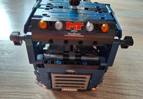 Lego technic 42203 vyklápací nákladiak,