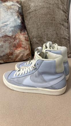 Bledomodre tenisky, zn. nike, nike,38