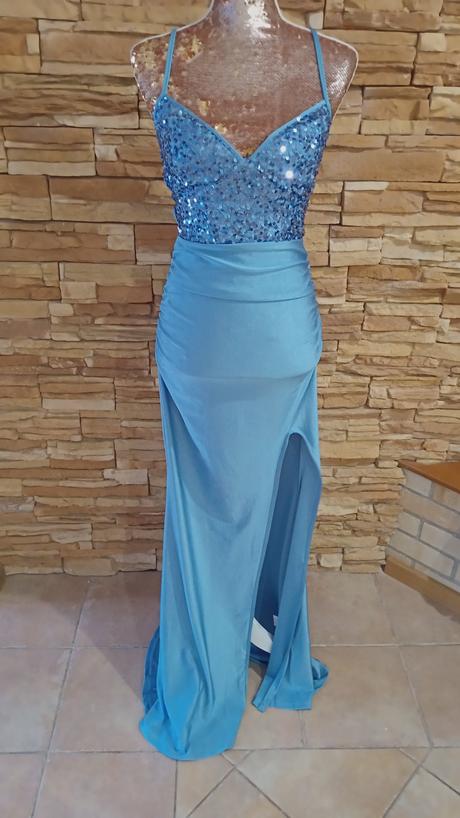 Spoločenské šaty, m