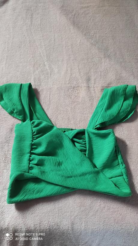 Komplet nohavice a blúzka, m