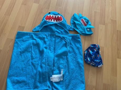 Komplet na kupanie, 68–80