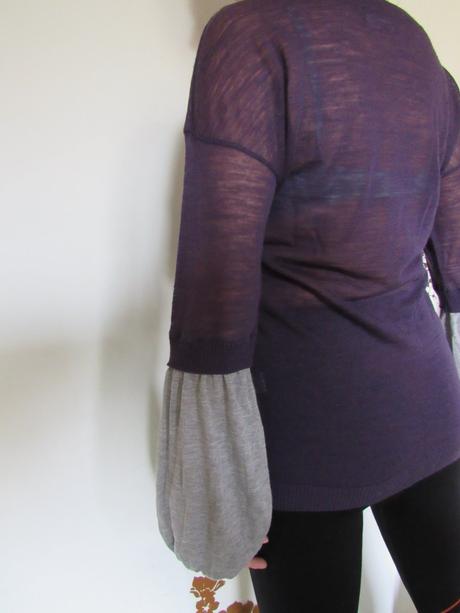 Tenučký dlhší vlnený top s úpletovými rukávmi, m