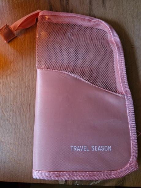 Cestovné púzdro na štetce a šminky, 