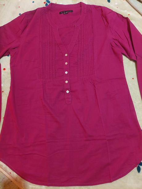 Kosela vo vinovej farbe, 38