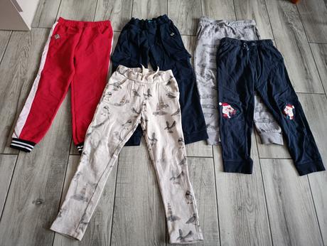 Balík 122 teplaky, 122–134