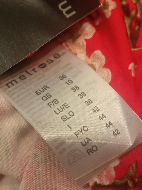 Dámske kvetované tričko červené melrose (36), s