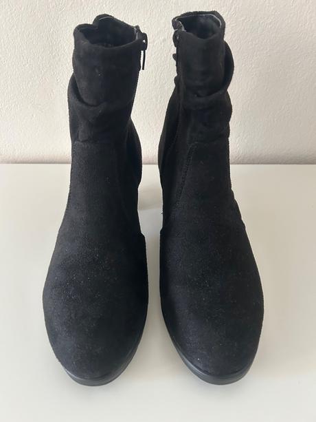 Kotníkove čižmy, 39