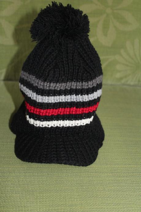 Teplá čiapka so šiltovkou 122 /158, 140