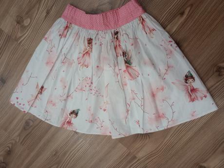 Nová handmade sukňa, 