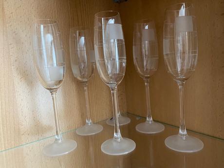Poháre na šampanské,