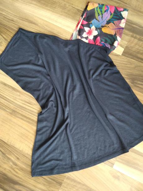 Tričko, reserved,xs