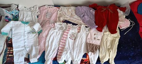 Balík oblečenia dievčatko veľkosť 0-3 mesiace, 50–62