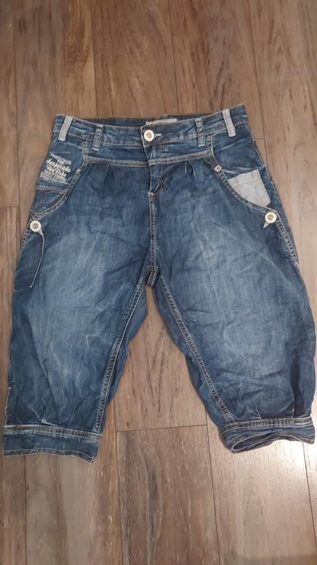 Trojstvrtove rifle, m