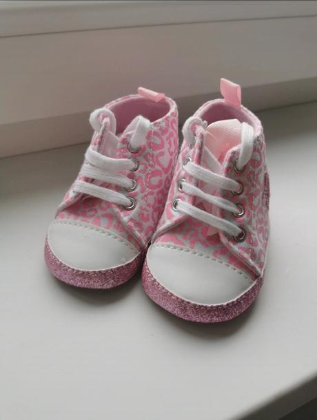 Capacky pre bábätko, 18