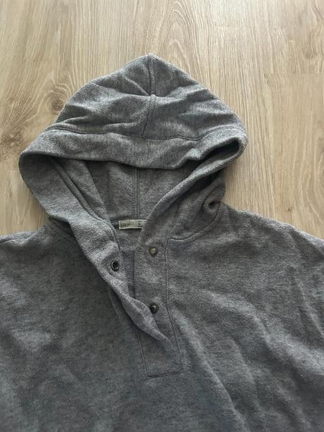 Štýlová tepláková súprava značky oysho, s