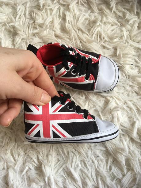 Americké cápačky, 19