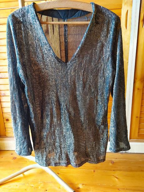 Zlatočierna blúza, m