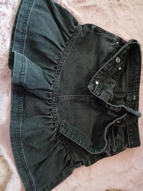 Sukna a krátke nohavice, 140–152