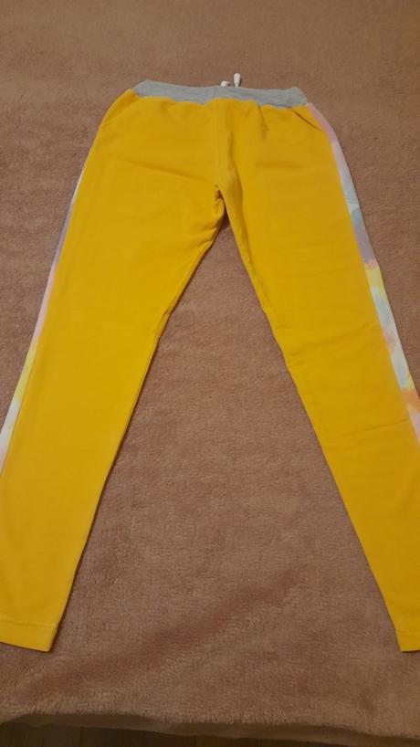 Teplakova suprava, modelko,140