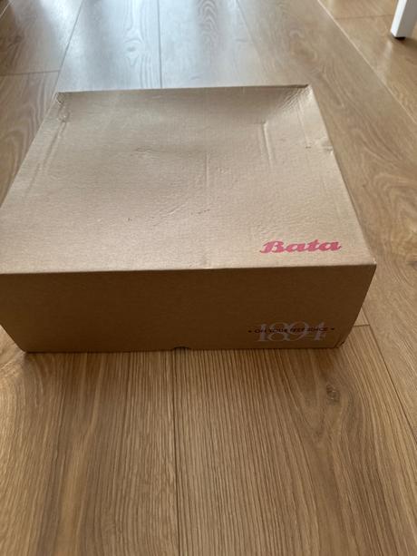 Krásne topánky 35 baťa, baťa,35