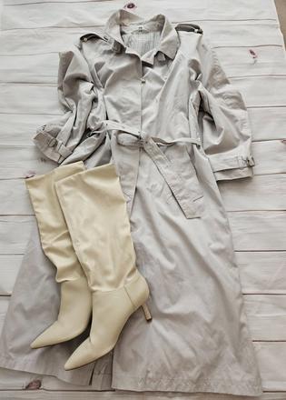 Pekný šedý kabát, 38