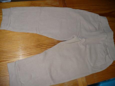 Tepláčky s lietadlom, 86