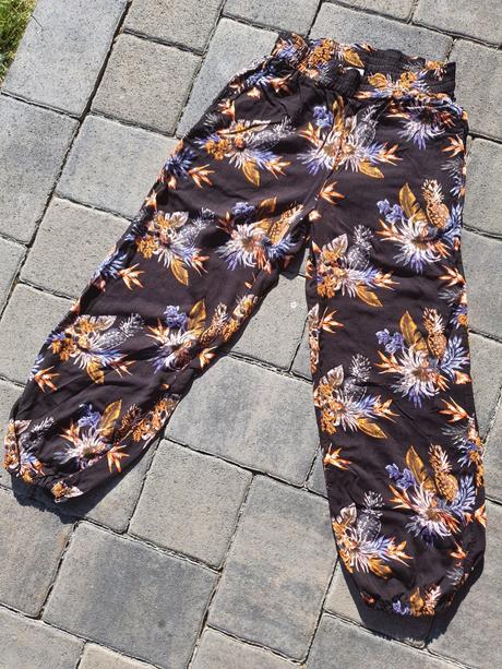 Tenké letné nohavice lindex veľ. 128, lindex,128