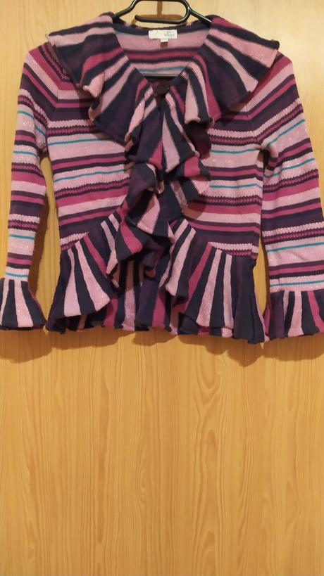 Volanikovy svetrik, 128