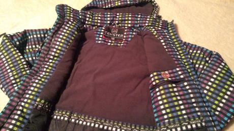 Dievčenská vetrovka, 152