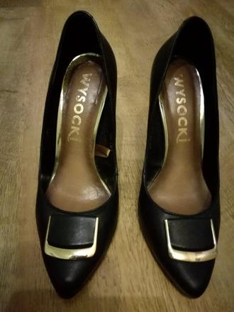 Krásne lodičky, 37